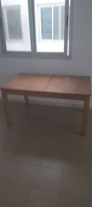 TABLE A MANGER A VENDRE image 1