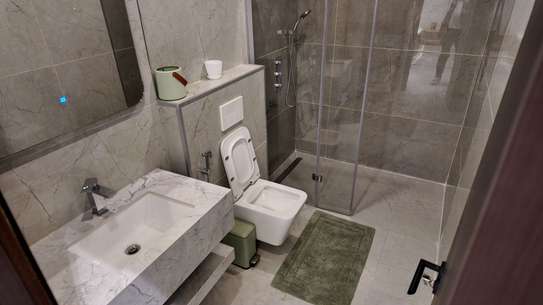 Studio meublé à louer au Point E image 8