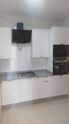 Appartement F4 à louer Ngor Cité SOCABEG image 8
