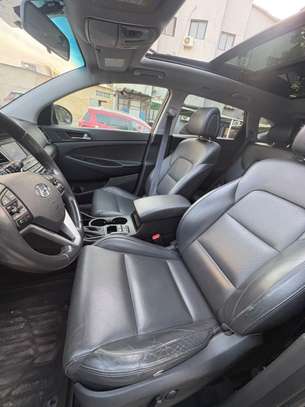 Hyundai Tucson image 3