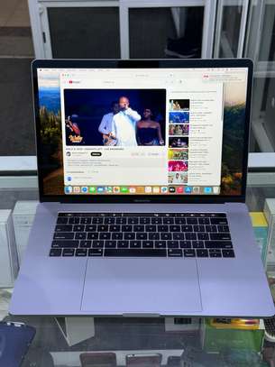 MacBook Pro 2019 i7/512/16 image 3