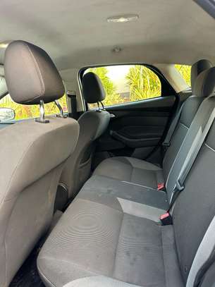 Ford focus image 9