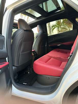 LEXUS RX350 2024 image 10