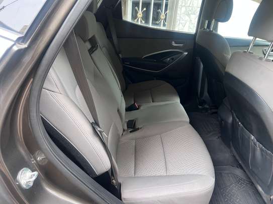 Hyundai Santa Fe image 7