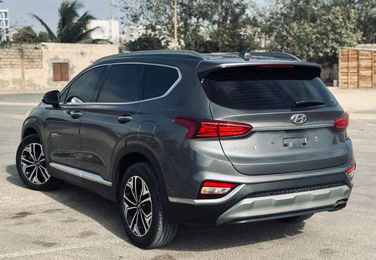 Hyundai Santa Fe 2020 image 4
