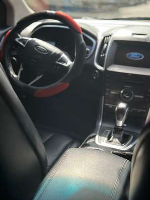 Ford Edge Titanium image 2