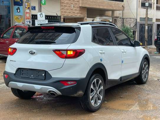 KIA Stonic *  ANNÉE 2018 image 3