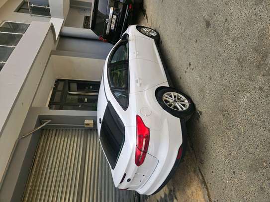 Ford Focus image 7