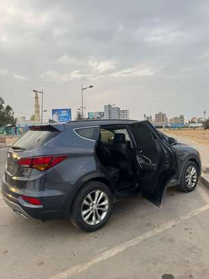 Hyundai santafe 2018 image 14