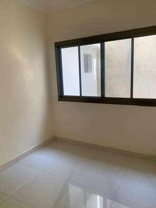 Appartement F4 a Yoff Onomo image 6