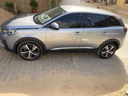 PEUGEOT 3008 image 9
