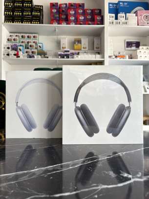 AIRPODS MAX image 1