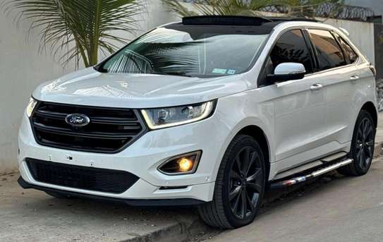 Ford Edge image 2