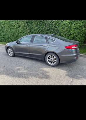 Ford Fusion Hybrid 2019 image 5