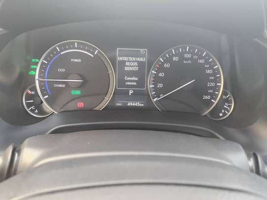 Lexus RX 2020 image 10
