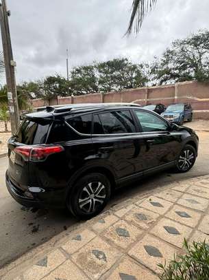 Toyota Rav4 2016 image 8