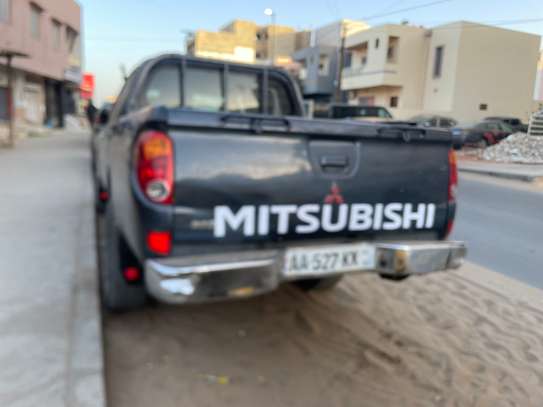 Mitsubishi image 6