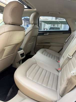 Ford Fusion se 2017 image 8