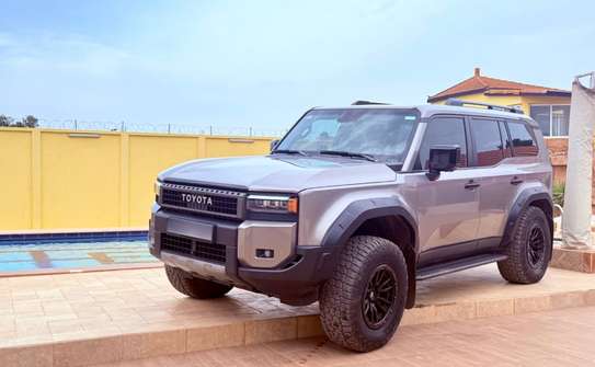 TOYOTA LAND CRUISER PRADO 2025 image 2