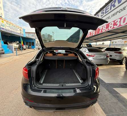 Bmw X6 2018 full options image 8