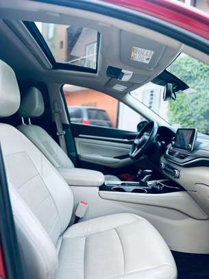 Nissan Altima 4/4 année 2020 image 12