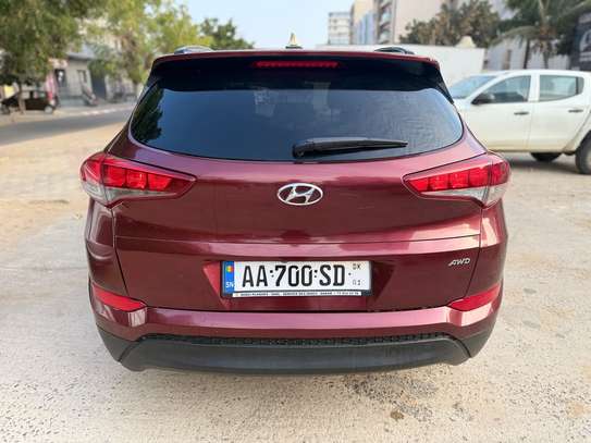HYUNDAI TUCSON 2016 image 11