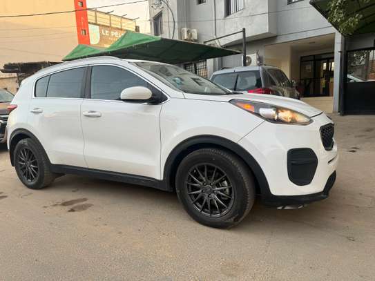Kia image 4