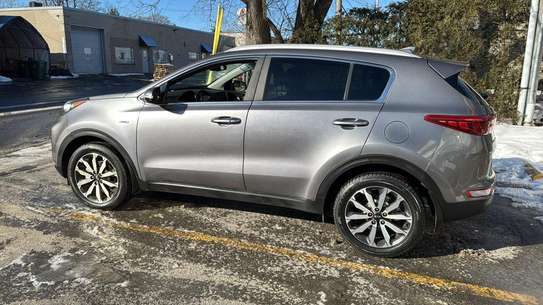 Kia sportage image 4