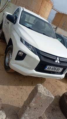 mitsubishi  2020 image 1