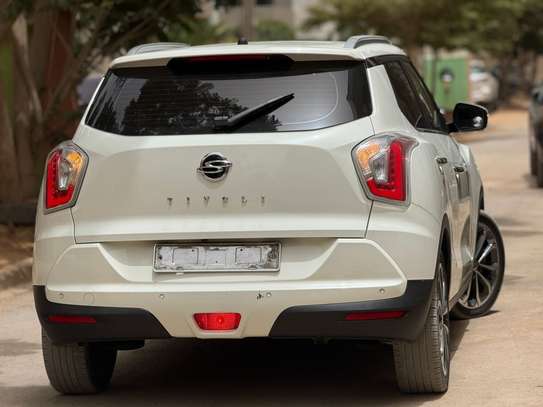 Kia tivoli image 10