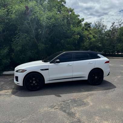 Jaguar  Modèle:F-pace R-sport  Année:201 image 11