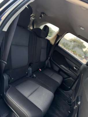 Mitsubishi Outlander 2017 7 places 4 cylindres image 11