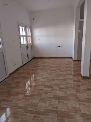 F4 à louer à sacré cœur 3 image 6