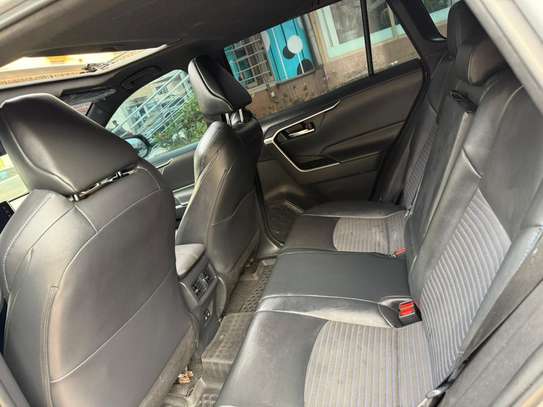 Toyota Rav4 2021 image 12