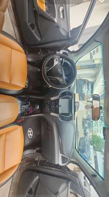 HYUNDAI image 5