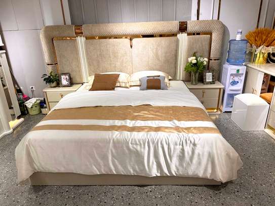 CHAMBRE A COUCHER VIP image 4