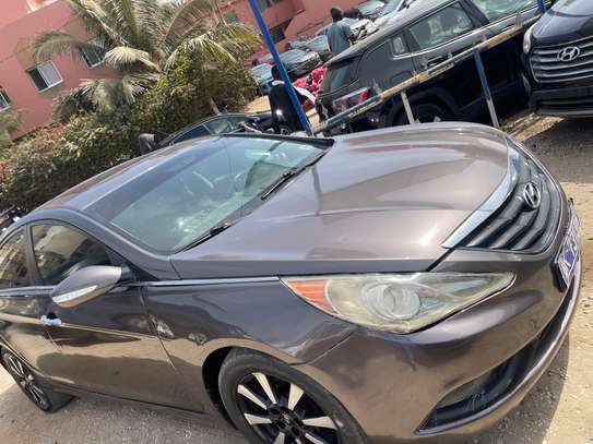Hyundai sonata 2012 image 2