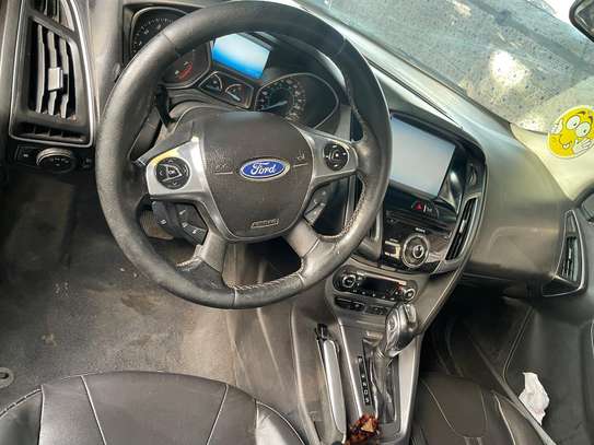 Ford Focus Titanium 2012 image 4