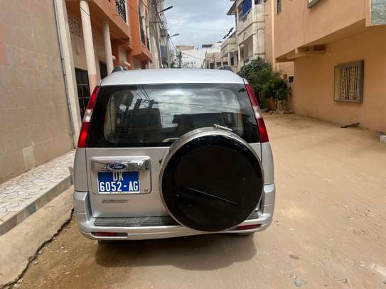 Ford Everest 4X4 à louer image 8