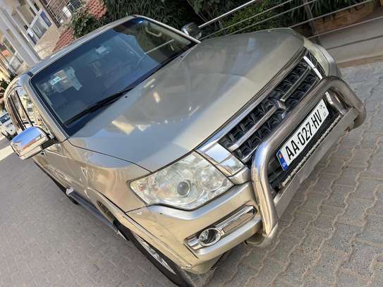MITSUBISHI PAJERO DID 2015 image 4