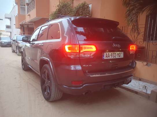 Jeep grand cherokee overland image 7