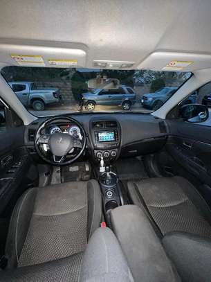Mitsubishi rvr image 8