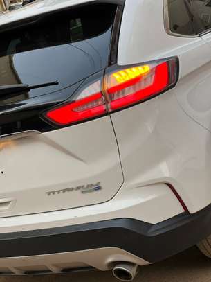 Ford Edge Titanium 2019 4 cylindres 4WD image 7