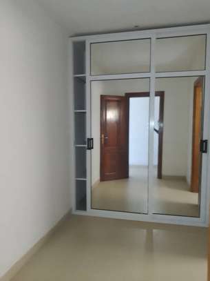 Appartement à louer à Ngor image 11