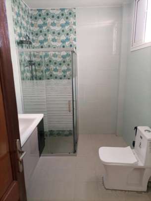 Sacré cœur Bel et grand Appartement à louer image 9
