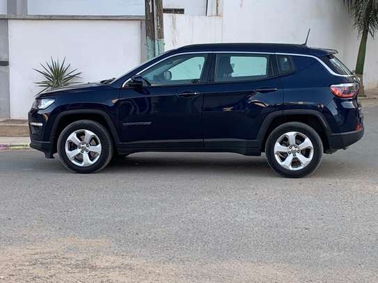 Jeep Compass image 9