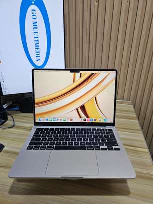 MacBook Air M3 2024 Starlight Ram 24Go | Ssd 512go image 1