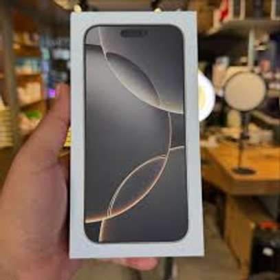 iPhone 16 pro 256giga neuf scellé image 2