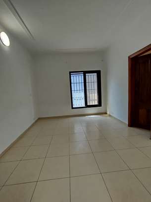 Belle villa  Mermoz (non loin de l'IAM) image 5