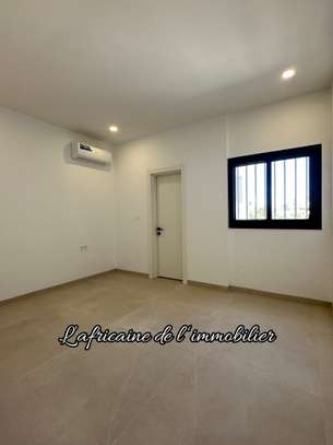 Appartement F4 à louer – Point E image 13